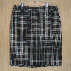 Ellen Tracy Black and Green Plaid Pencil Skirt